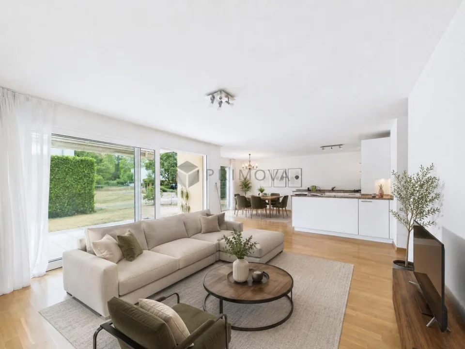 Ruhige Wohnung mit Sitzplatz, Terrasse und Hobbyraum