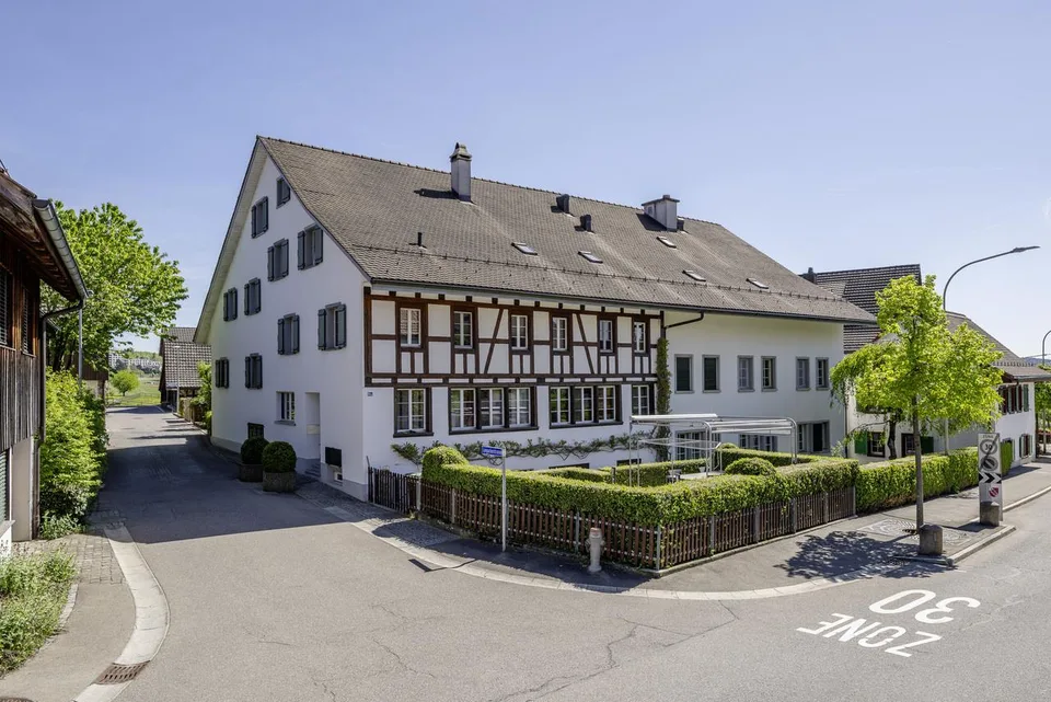 Renovierte, heimelige Dachgeschoss-Maisonettewohnung