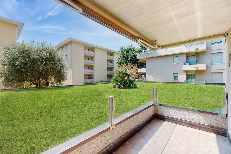 A due passi dalla città, circondato dal verde: la tua nuova casa ti...