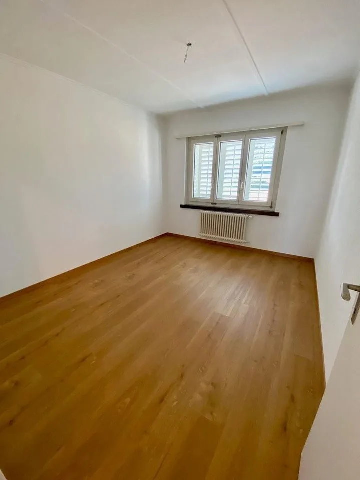 Helle 2-Zimmer-Wohnung im Frohdörfli 16, Suhr