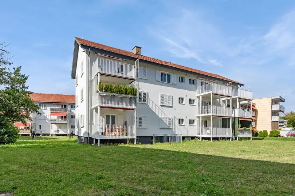 Helle 2-Zimmer-Wohnung im Frohdörfli 16, Suhr
