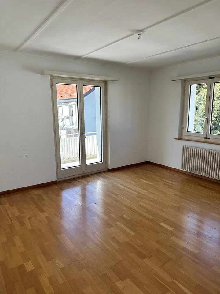 Helle 2-Zimmer-Wohnung im Frohdörfli 16, Suhr