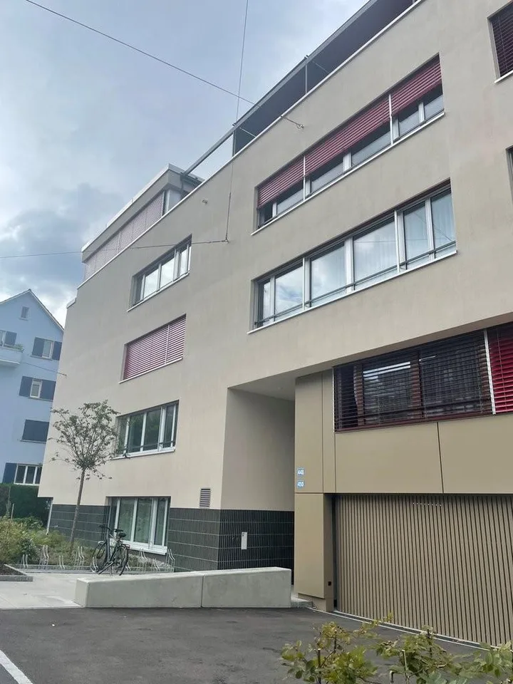 Moderne 2.5 Zimmerwohnung in Zürich