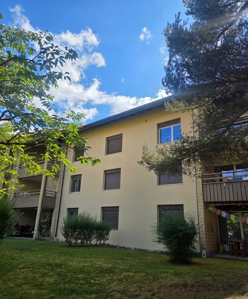 moderne und helle 3 ½-Zimmerwohnung an ruhiger Lage