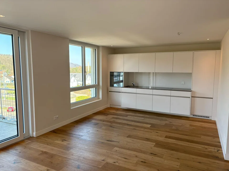 Neubau 3.5-Zimmerwohnung mit Balkon im 4. OG