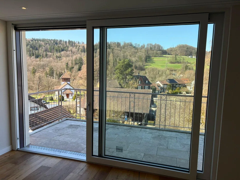 Neubau 3.5-Zimmerwohnung mit Balkon im 4. OG