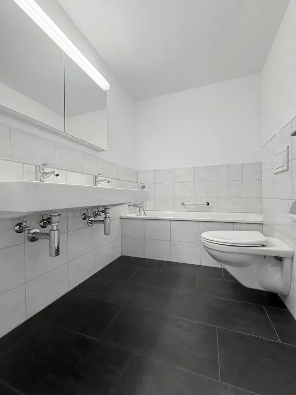 Sonnige 4.5-Zimmer-Dachwohnung mit Eigentumswohnungsstandard