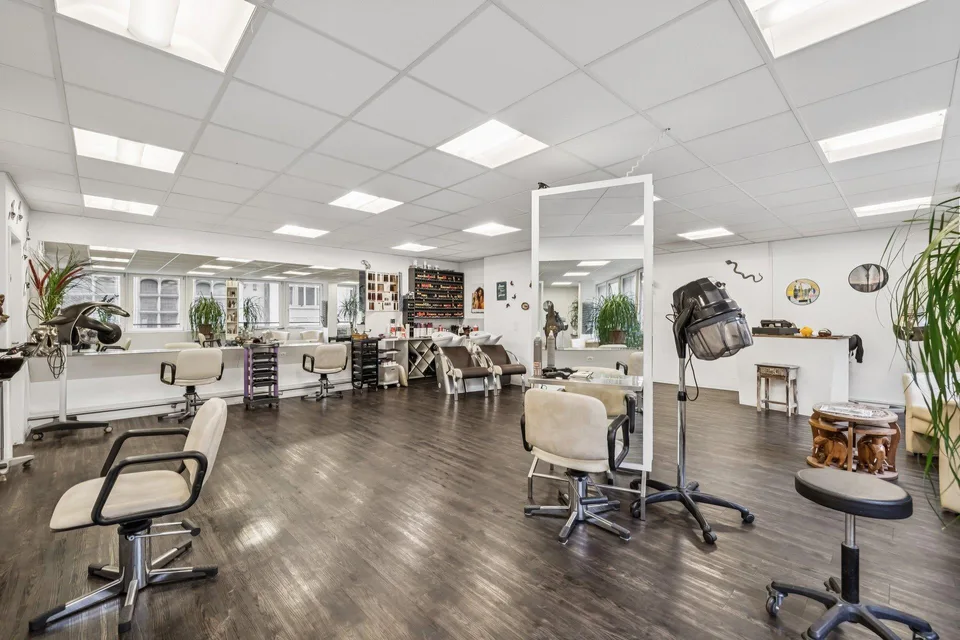 Coiffeur Lokal an bester Lage in Basel
