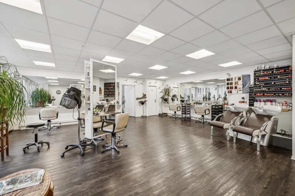 Coiffeur Lokal an bester Lage in Basel
