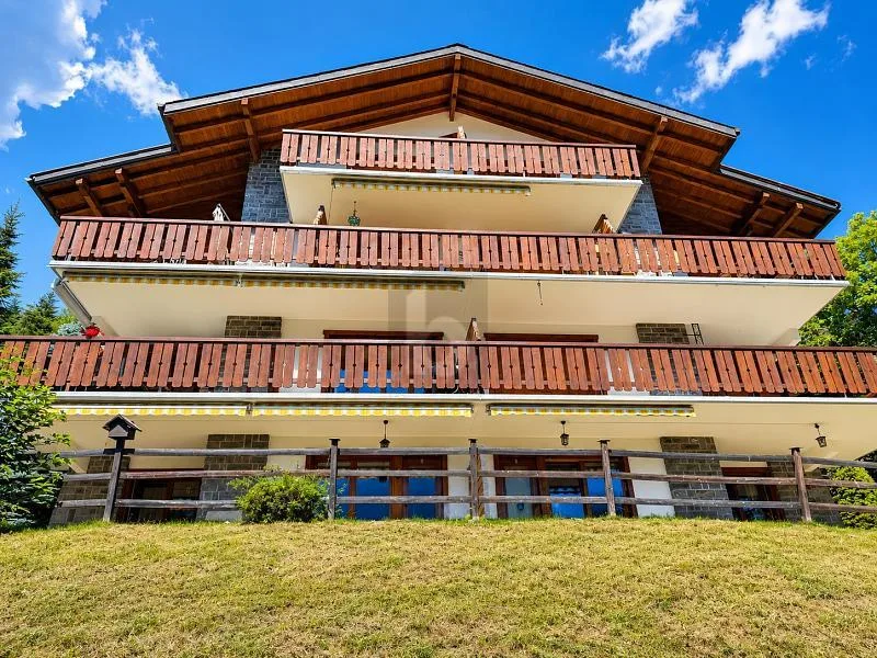 DEUX APPARTEMENTS EN UN LOT