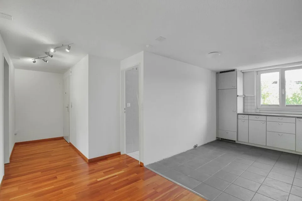 Eigentumswohnung mit Balkon und Weitsicht in Pratteln