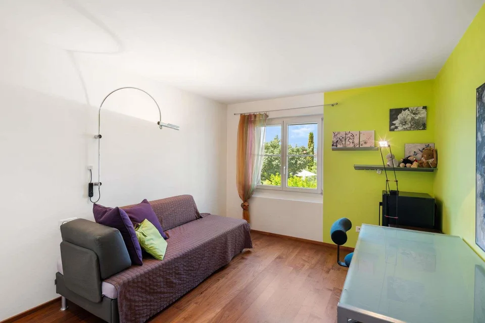 Exklusive 5.5-Zimmer-Maisonette mit privatem Wellnessbereich