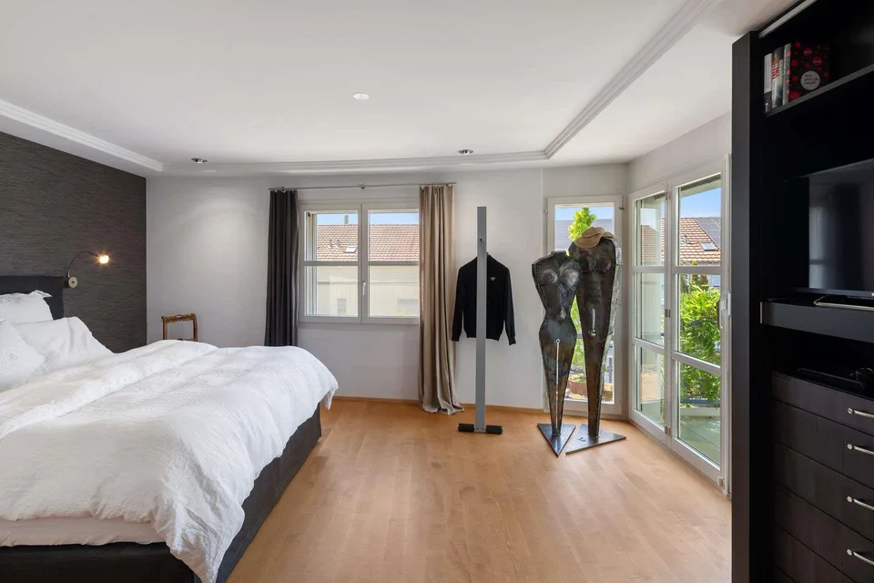 Exklusive 5.5-Zimmer-Maisonette mit privatem Wellnessbereich