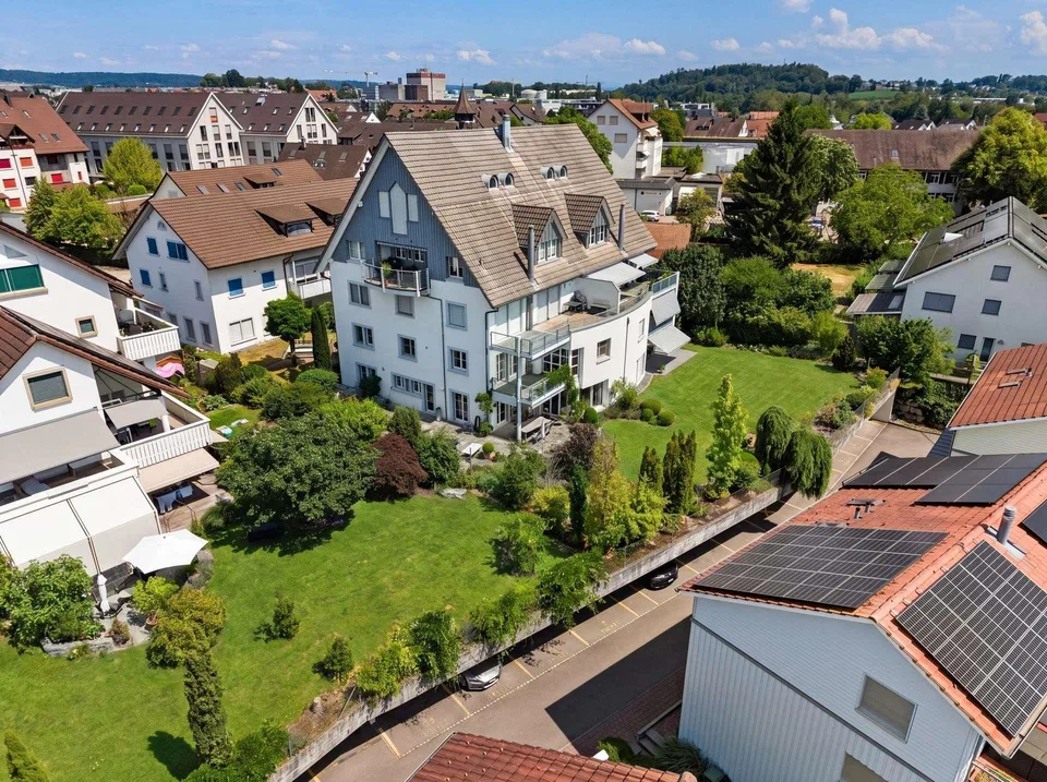 Exklusive 5.5-Zimmer-Maisonette mit privatem Wellnessbereich