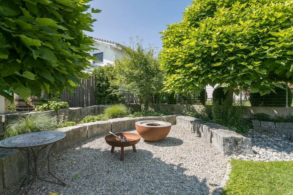 Familientraum - Freistehendes Einfamilienhaus mit grosszügigem Umsc...