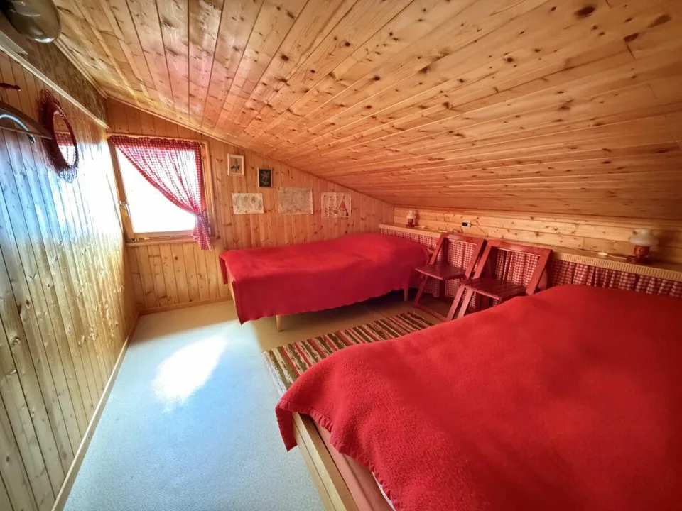 Ferienhaus mit Charme, Ruhe und Weitblick im Domleschg