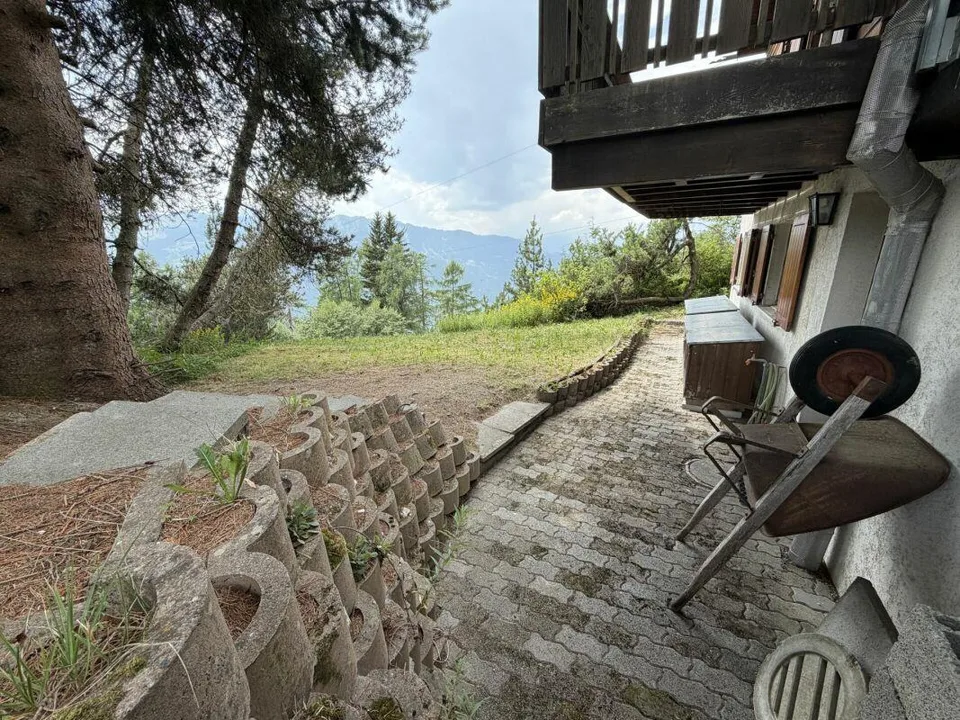 Ferienhaus mit Charme, Ruhe und Weitblick im Domleschg