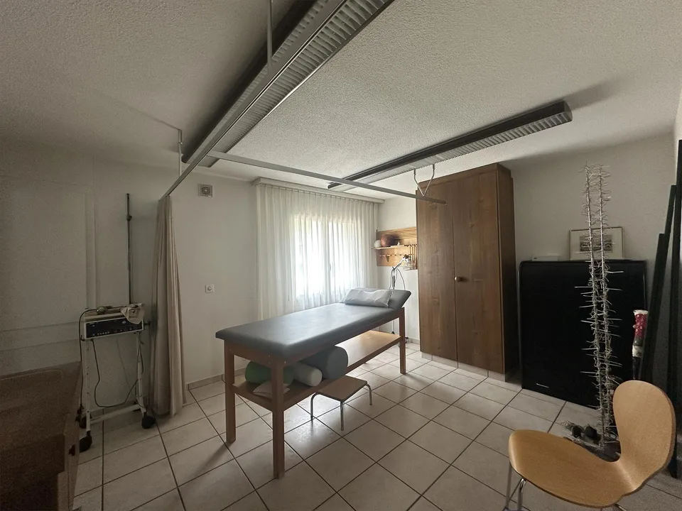 Praxisfläche - vormals 3.5 + 4.5 Zimmer Wohnungen