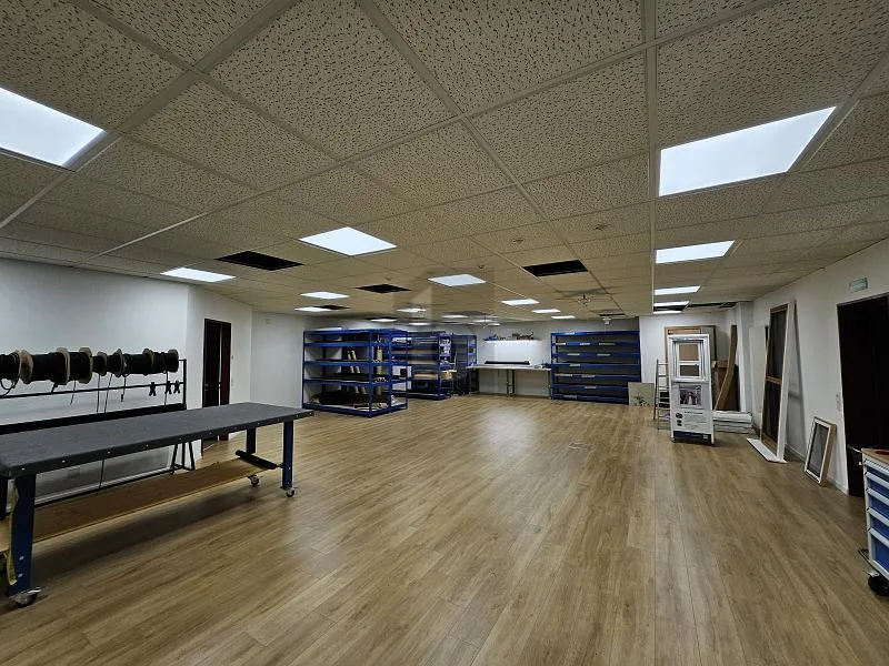 RENOVIERT - INDIVIDUELL MIT TERRASSE