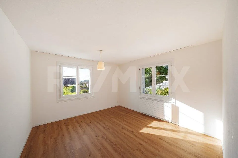 Grosszügige 5.5-Zimmer-Maisonette mit Einfamilienhaus-Charakter an ...