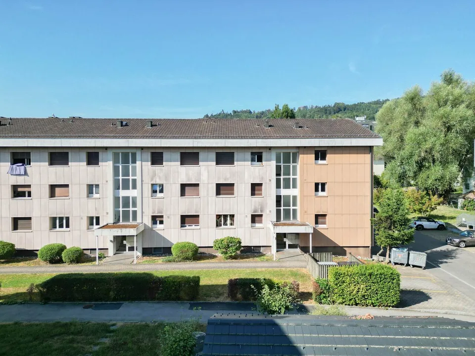 Wohnüberbauung mit 3 Mehrfamilienhäusern und insgesamt 54 Wohnungen