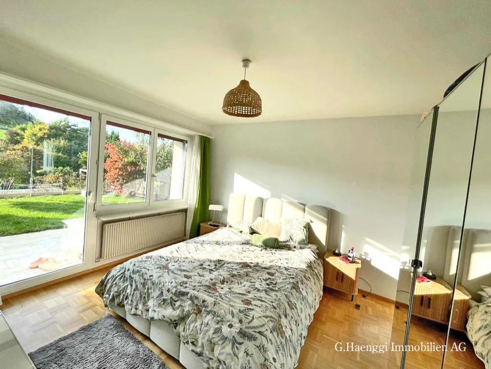 Geräumiges 6.5-Zimmer-Haus mit weiter Aussicht