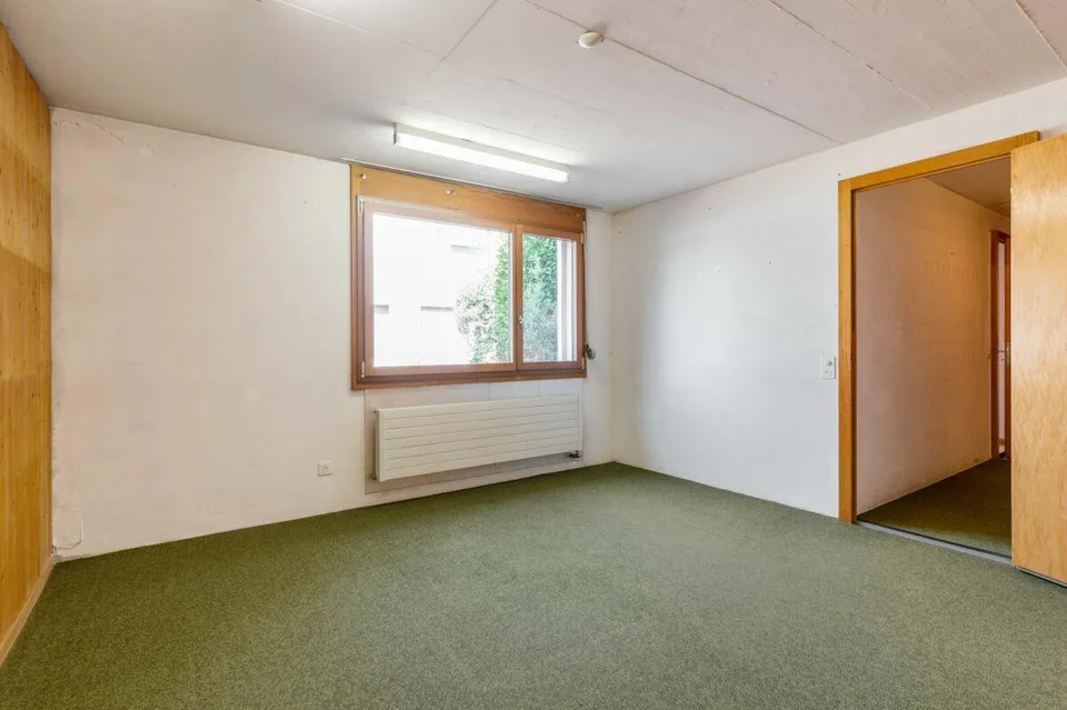 Freistehendes 6.5-Zimmer-Einfamilienhaus an privilegierter Wohnlage