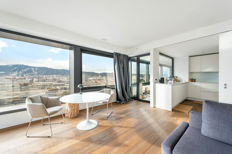 Skyline Living über Zürich - Wohnen im 18. Obergeschoss