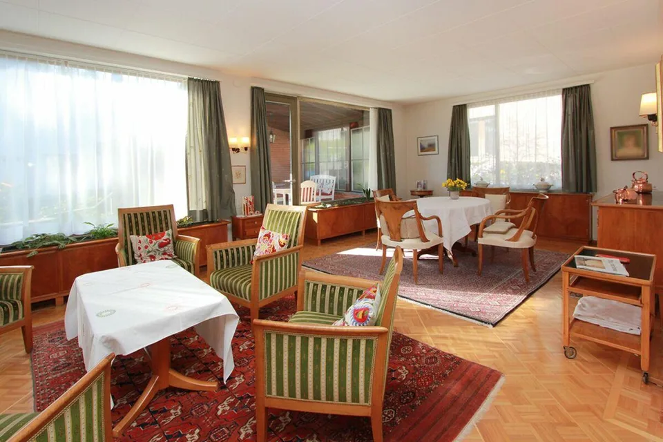 Grosses Einfamilienhaus mit wunderbarem Garten und Privatsphäre