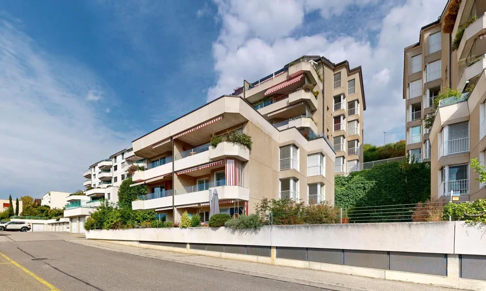 Appartement à Hauterive NE