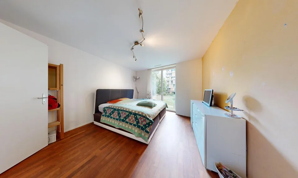Lichtdurchflutete 3.5-Zimmerwohnung mit grossem Balkon am Rotsee