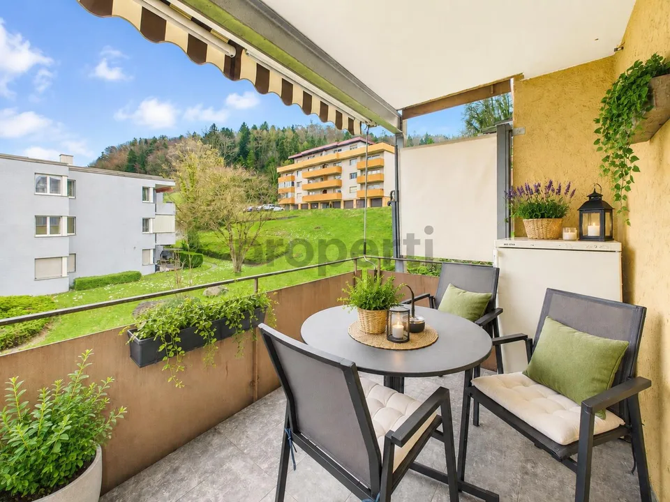 Gemütliche  3.5-Zimmer-Wohnung mit Balkon, Rheineck