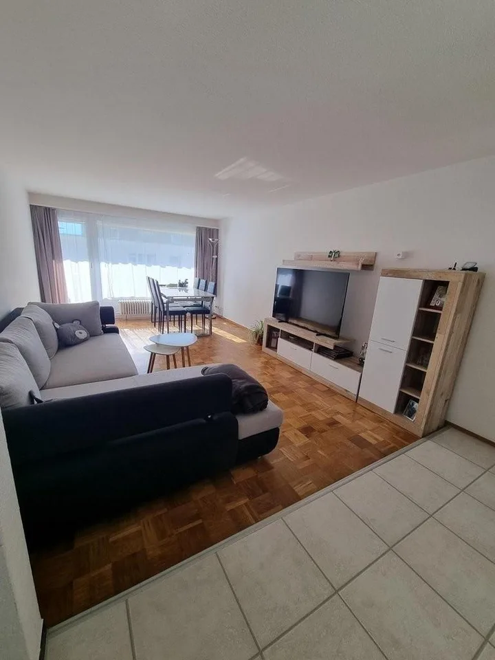 Grosszügige 4 Zimmerwohnung in Thun