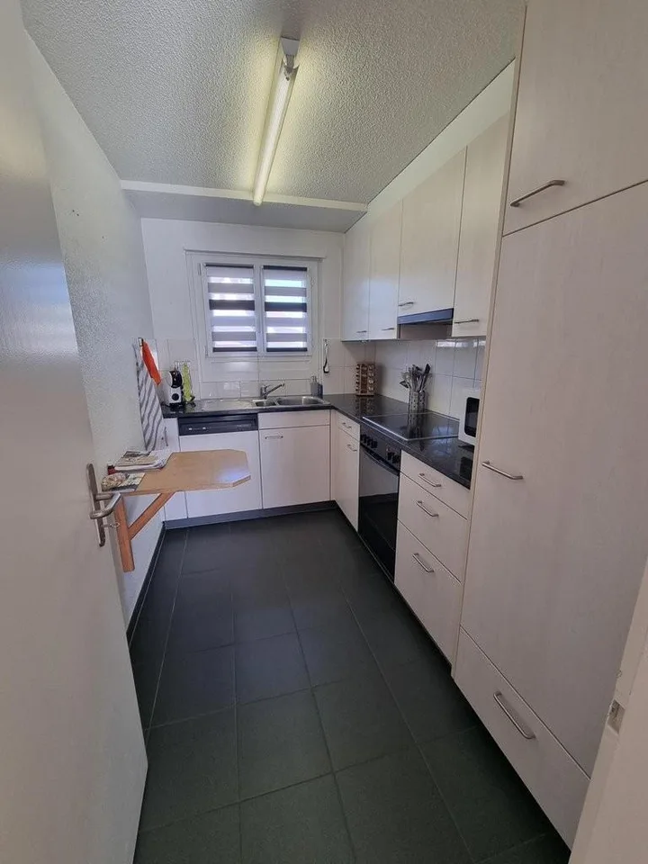 Grosszügige 4 Zimmerwohnung in Thun