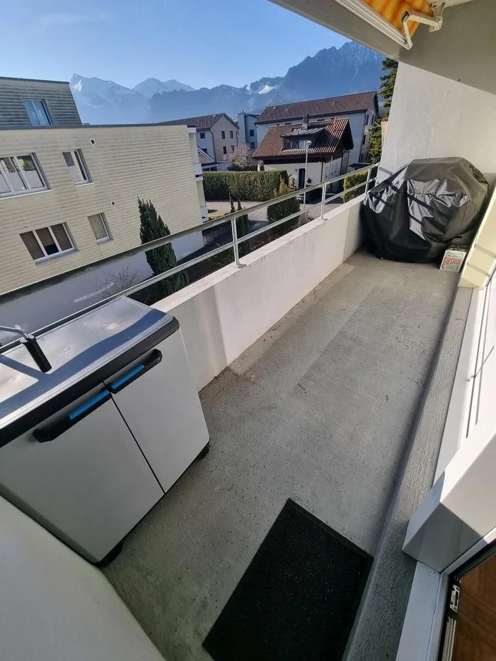 Grosszügige 4 Zimmerwohnung in Thun