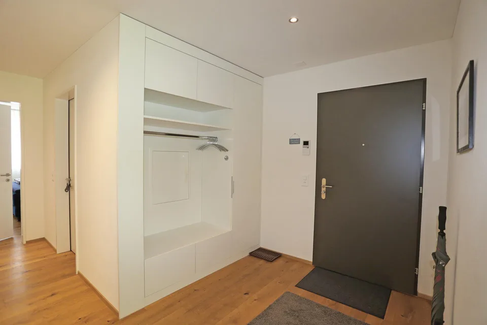 Hochwertige 3.5 Zimmerwohnung an hervorragender Wohnlage!