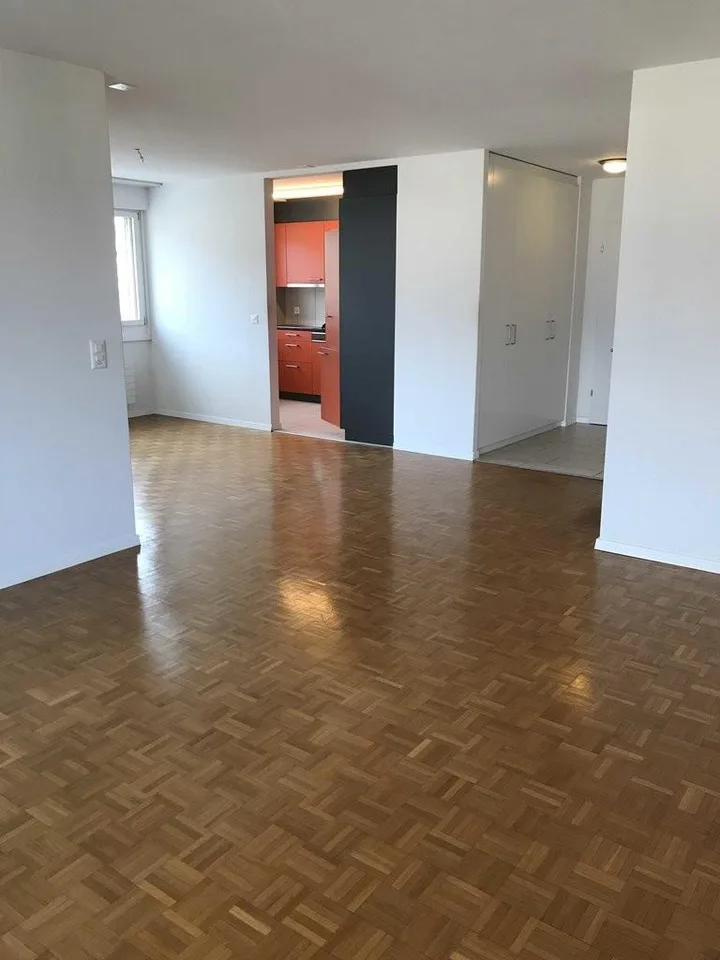 Schöne 2.5-Zimmer-Wohnung in Unterengstringen zu vermieten