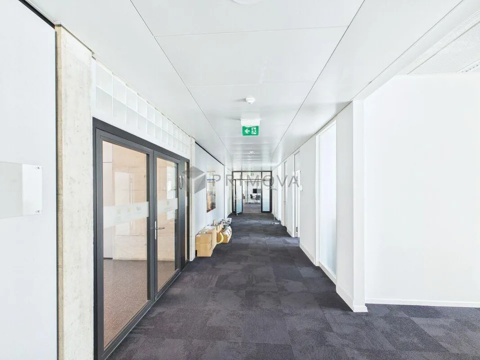 Attraktive und helle Bürofläche an bester Lage in Zürich Oerlikon