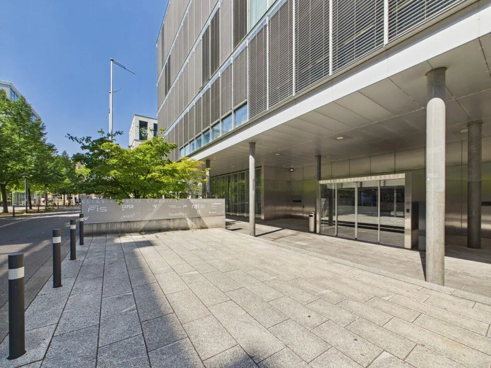 Attraktive und helle Bürofläche an bester Lage in Zürich Oerlikon