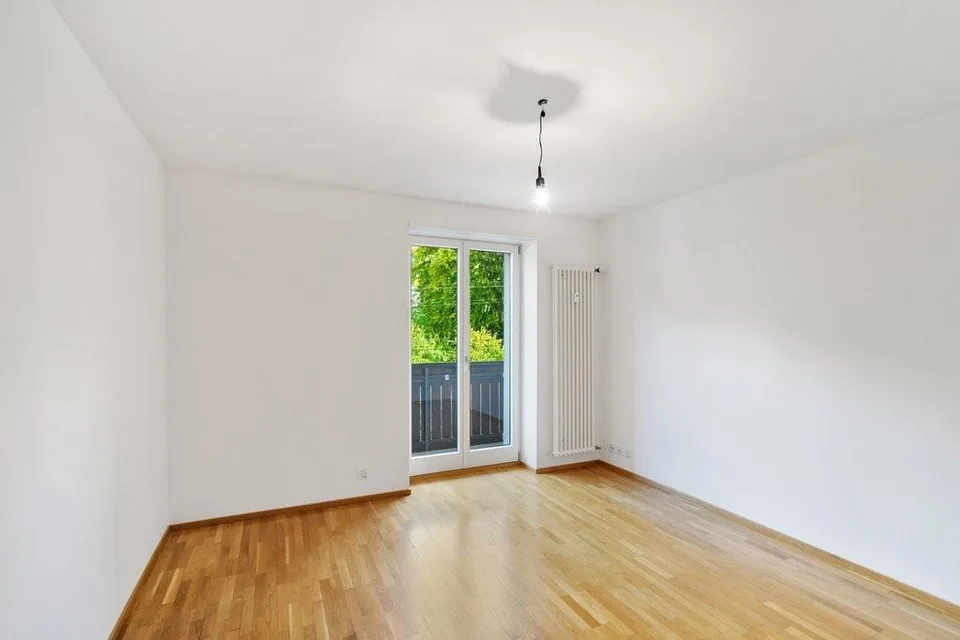 Wohntraum mit herrlichem Innenhof & unmittelbar beim Bahnhof Chur!