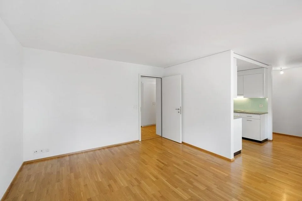 Wohntraum mit herrlichem Innenhof & unmittelbar beim Bahnhof Chur!