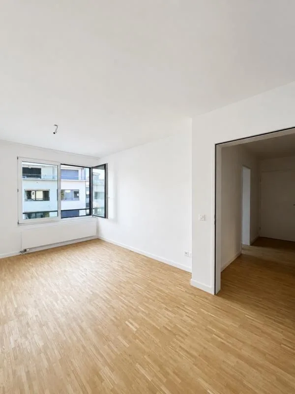 Attraktive 3.5-Zimmerwohnung am Sonnenplatz mit Bergblick