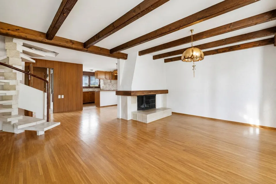 5.5-Zimmer-Doppeleinfamilienhaus mit Garten in Muttenz