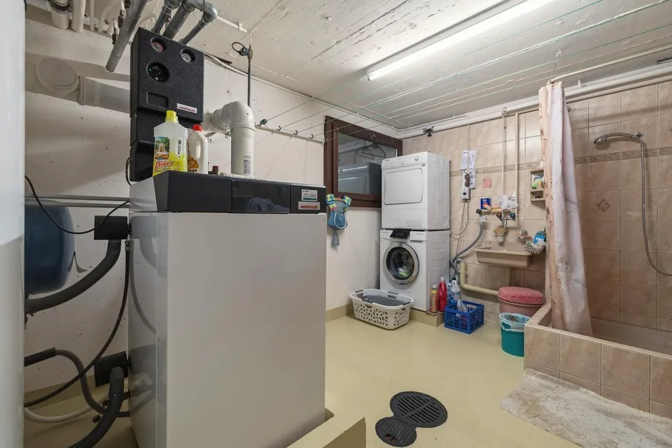 5.5-Zimmer-Doppeleinfamilienhaus mit Garten in Muttenz