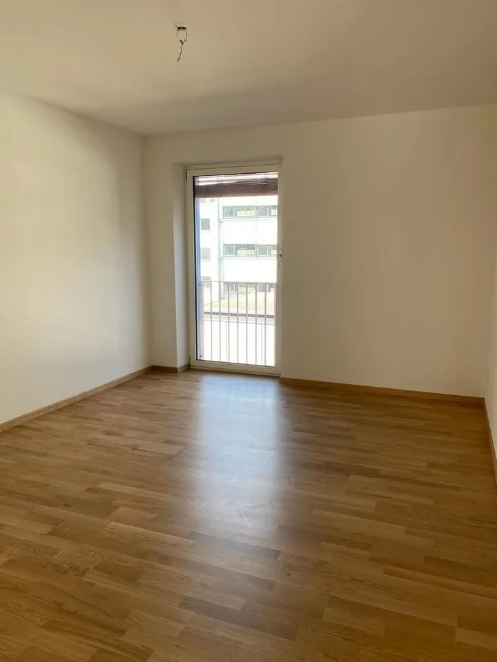 Grosszügige 3.5-Zimmerwohnung mit moderner Küche