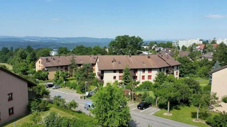 Aussenabstellplatz im Zentrum von Berikon zu vermieten