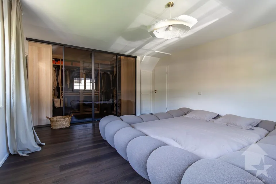 Villa 6.5 pièces rénovée avec studio indépendant et grand jardin – Foto 12 von 30