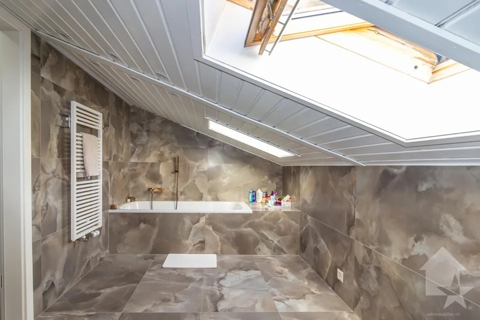 Villa 6.5 pièces rénovée avec studio indépendant et grand jardin – Foto 21 von 30