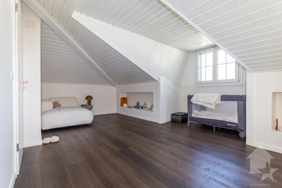 Villa 6.5 pièces rénovée avec studio indépendant et grand jardin – Foto 19 von 30