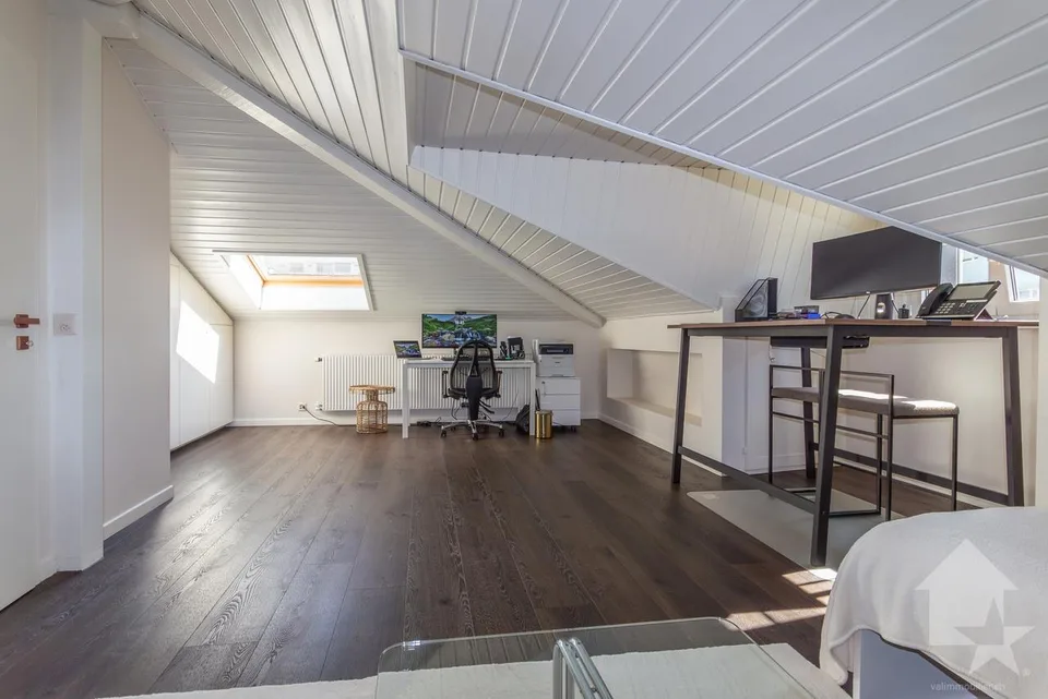 Villa 6.5 pièces rénovée avec studio indépendant et grand jardin – Foto 22 von 30